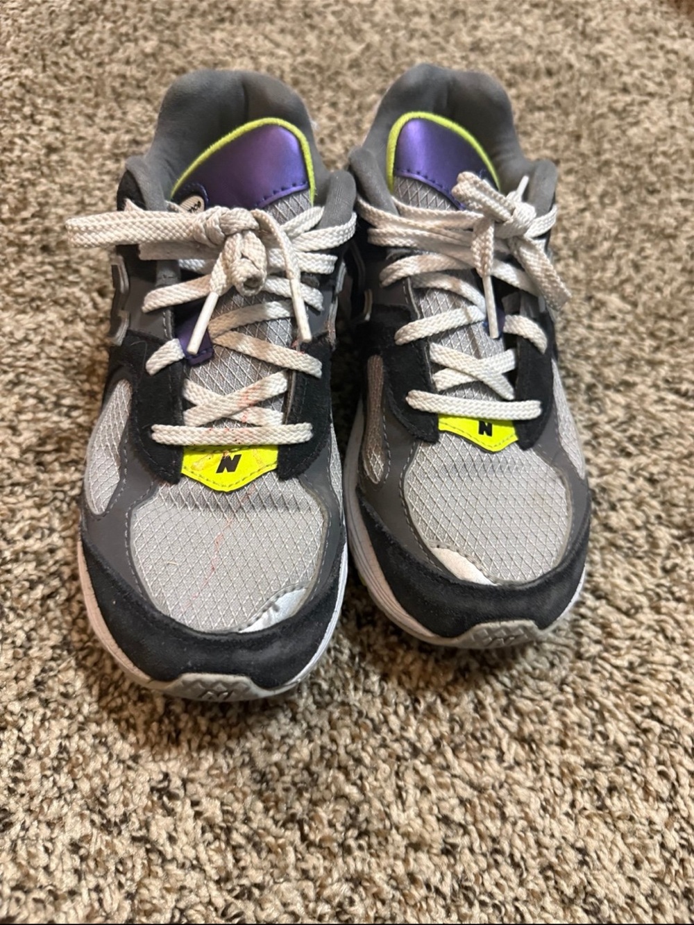 New Balance 2002r